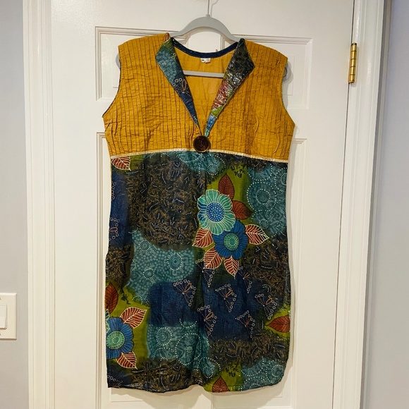 Women’s Bohemian Gold Floral Sleeveless Tunic – Size 36 (US 6) - Picture 1 of 8